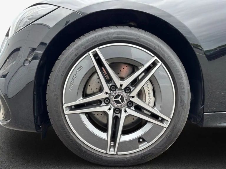 Mercedes-Benz Classe C 300 e Break - photo 7
