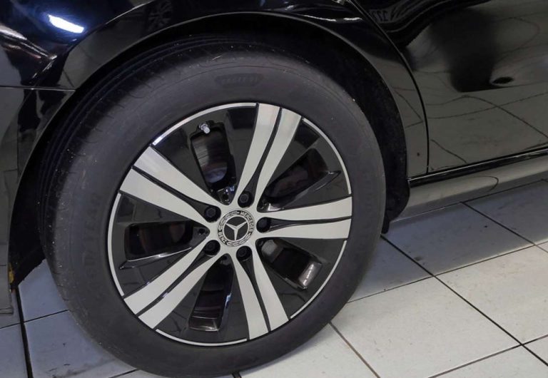 Mercedes-Benz Classe C 300 e Break Avantgarde - photo 8