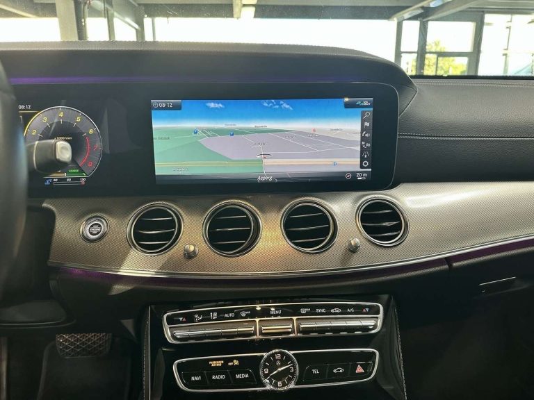 Mercedes-Benz Classe E 200 T Avantgarde - photo 9