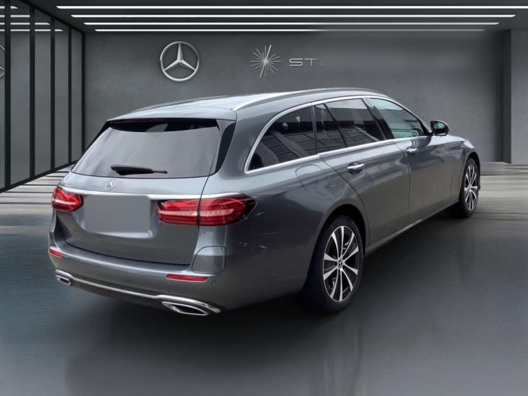 Mercedes-Benz Classe E 300 e Break Avantgarde - photo 4