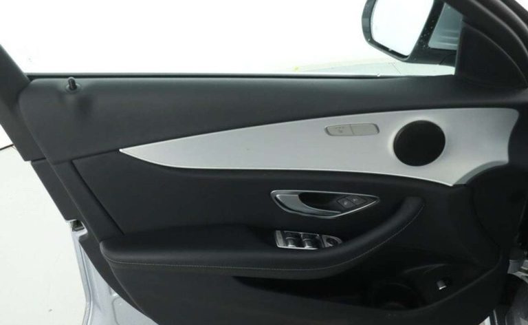 Mercedes-Benz Classe E 220 d T Avantgarde - photo 10
