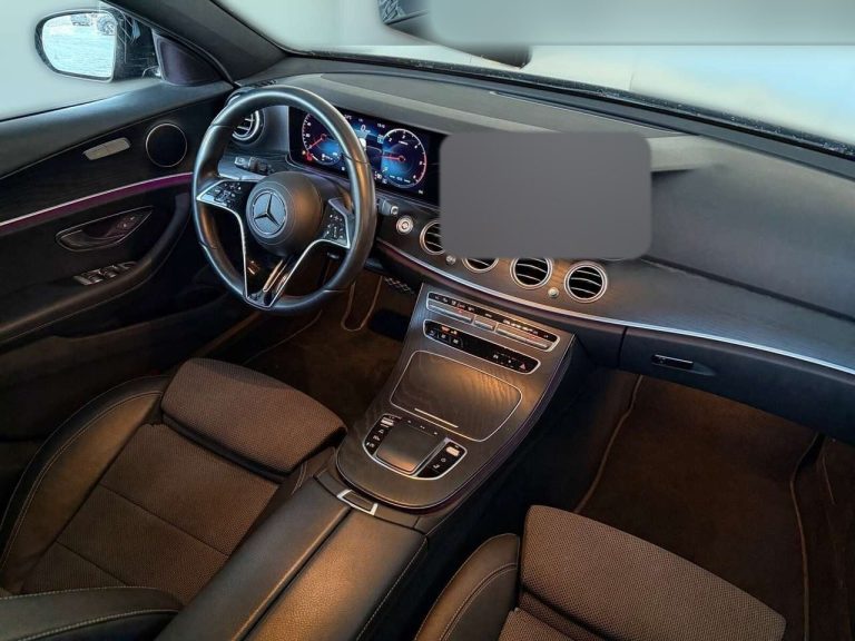 Mercedes-Benz Classe E 220 d Break Avantgarde - photo 11