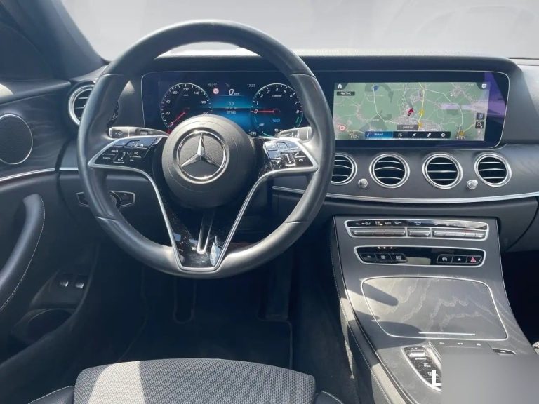 Mercedes-Benz Classe E 300 e T-Modell - photo 11