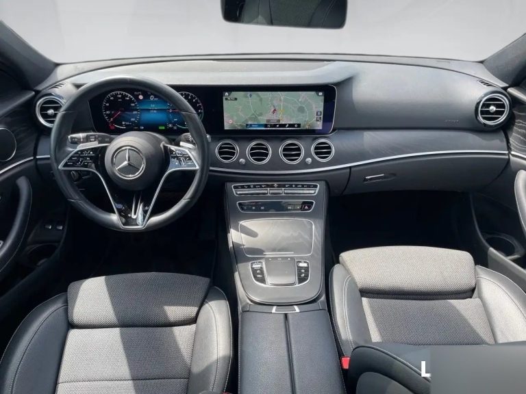 Mercedes-Benz Classe E 300 e T-Modell - photo 12