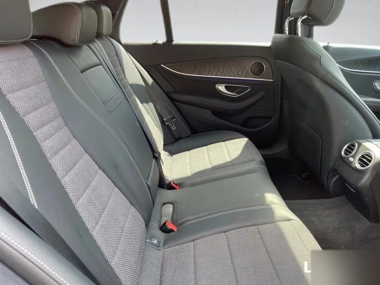Mercedes-Benz Classe E 300 e T-Modell - photo 13