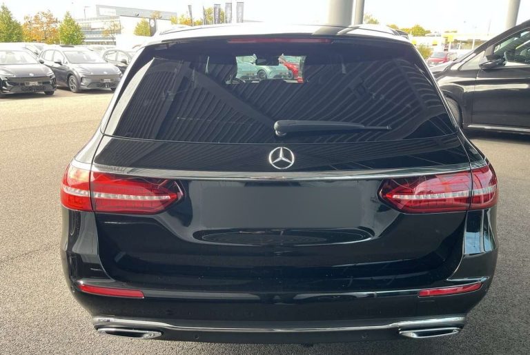 Mercedes-Benz Classe E 200 Break Avantgarde - photo 2