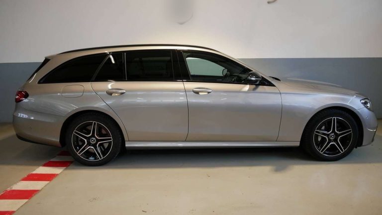 Mercedes-Benz Classe E 300 de Break AMG Line - photo 2