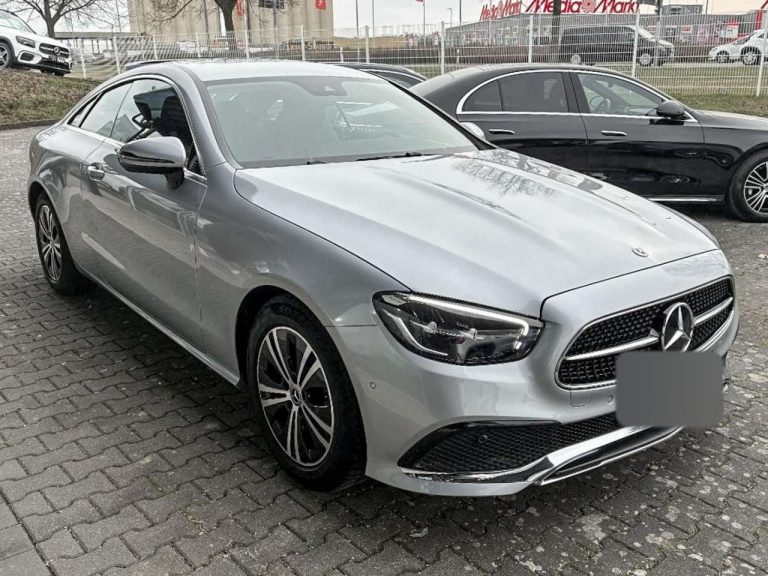 Mercedes-Benz Classe E 200 Coupé Avantgarde - photo 2