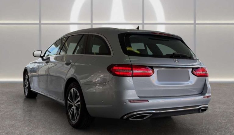 Mercedes-Benz Classe E 220 d Avantgarde - photo 3