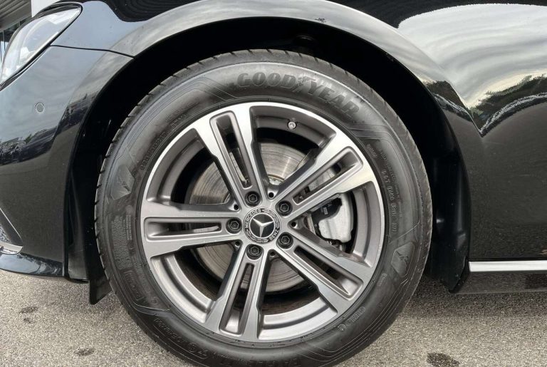 Mercedes-Benz Classe E 200 Break Avantgarde - photo 6