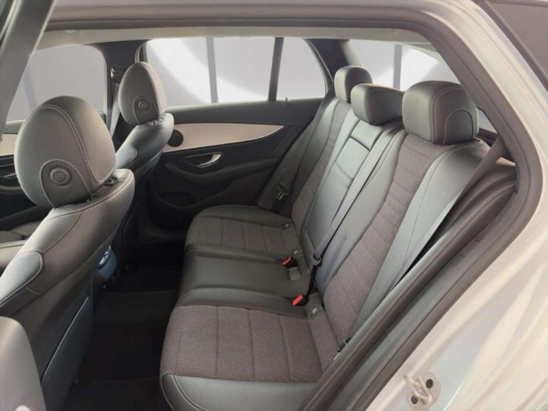 Mercedes-Benz Classe E 220 d Avantgarde - photo 6