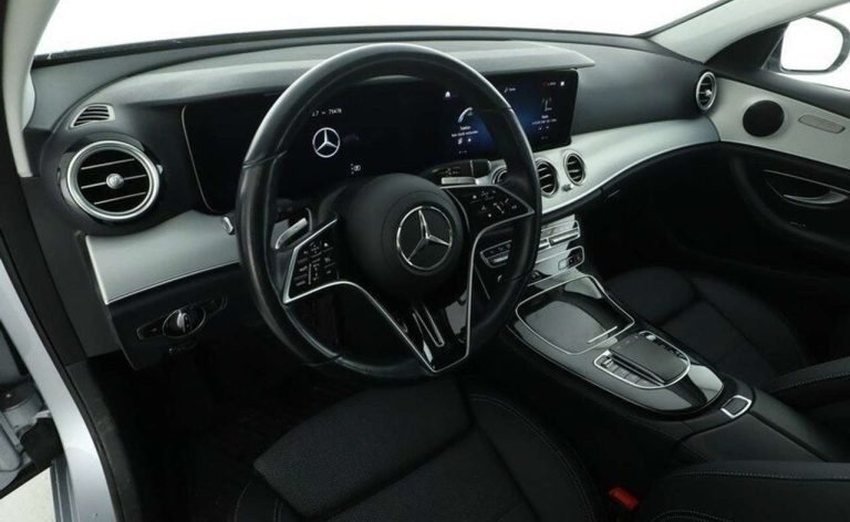 Mercedes-Benz Classe E 220 d T Avantgarde - photo 6