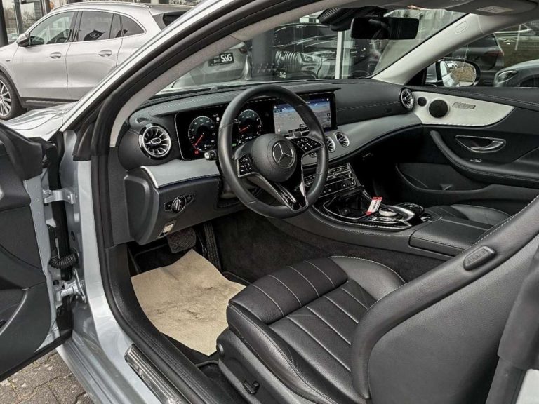 Mercedes-Benz Classe E 200 Coupé Avantgarde - photo 6