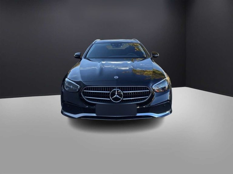 Mercedes-Benz Classe E 300 e Break Avantgarde - photo 5