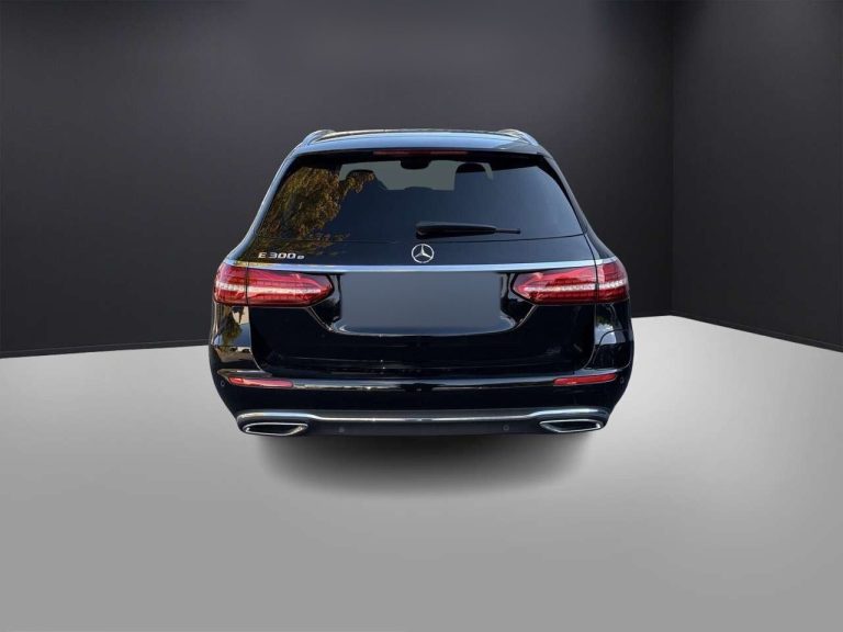 Mercedes-Benz Classe E 300 e Break Avantgarde - photo 6