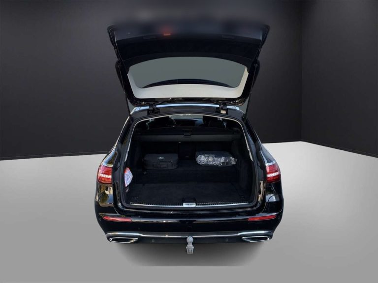 Mercedes-Benz Classe E 300 e Break Avantgarde - photo 7