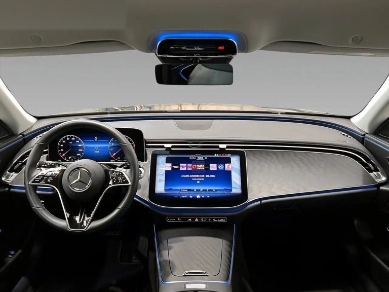 Mercedes-Benz Classe E 200 Break Avantgarde - photo 11