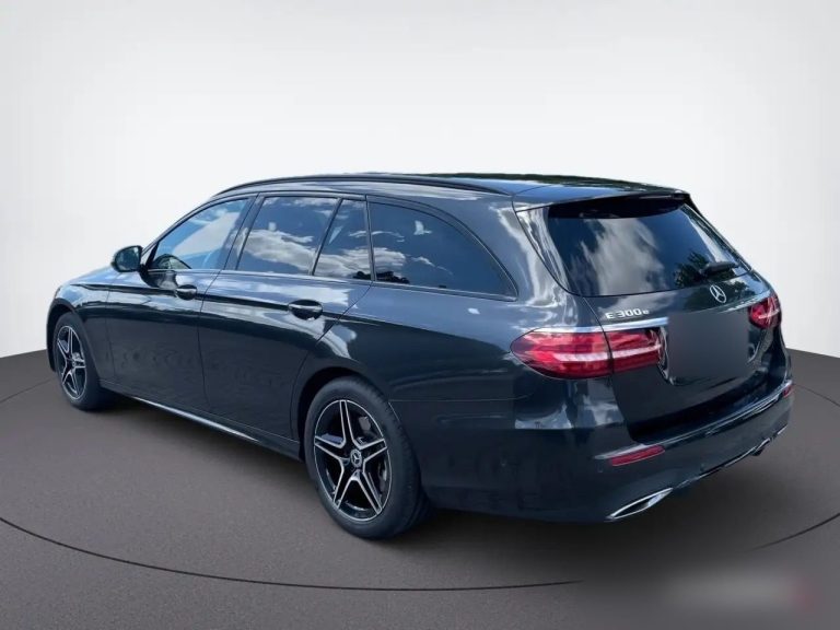 Mercedes-Benz Classe E 300 e T-Modell - photo 4