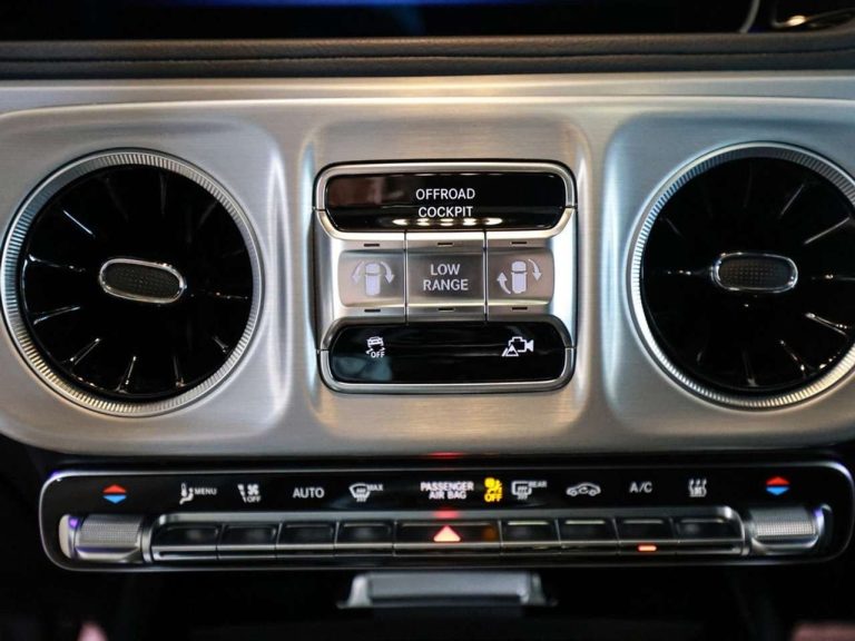 Mercedes-Benz Classe G 580 EQ Manufaktur Night - photo 13