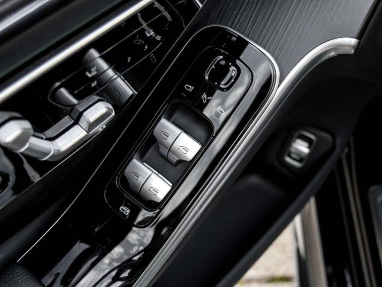 Mercedes-Benz Classe S 500 4MATIC AMG Line - photo 10