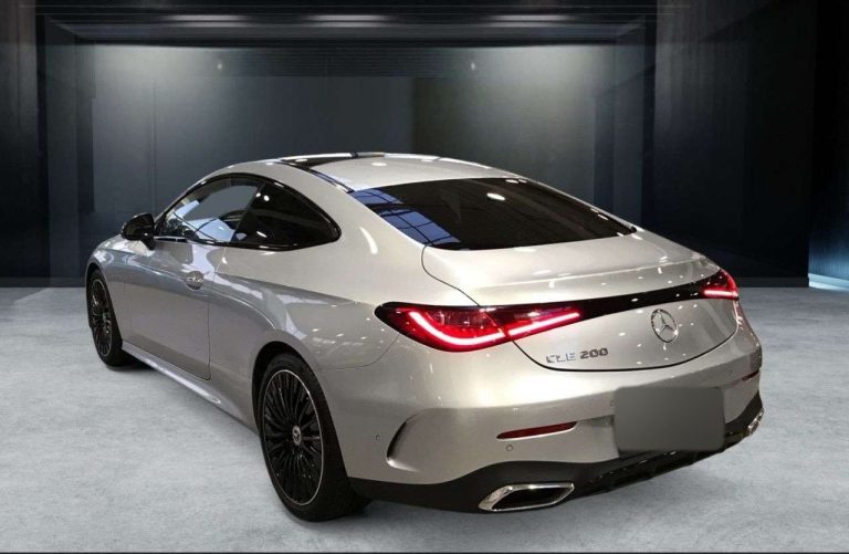 Mercedes-Benz CLE 200 Coupé AMG Line - photo 2