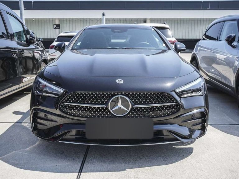 Mercedes-Benz CLE 180 Coupé AMG Line - photo 4