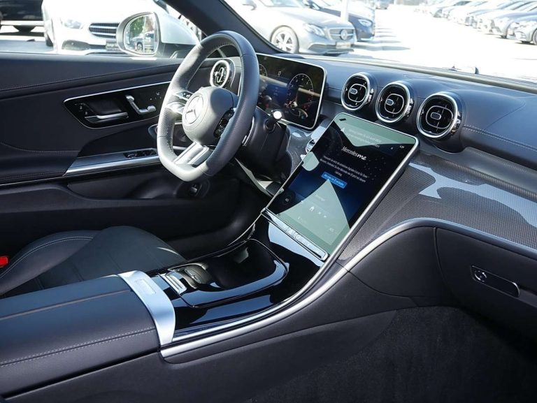Mercedes-Benz CLE 180 Coupé AMG Line - photo 5