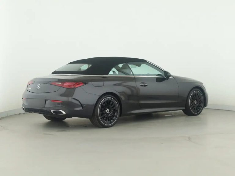 Mercedes-Benz CLE 200 Cabriolet AMG Line - photo 6