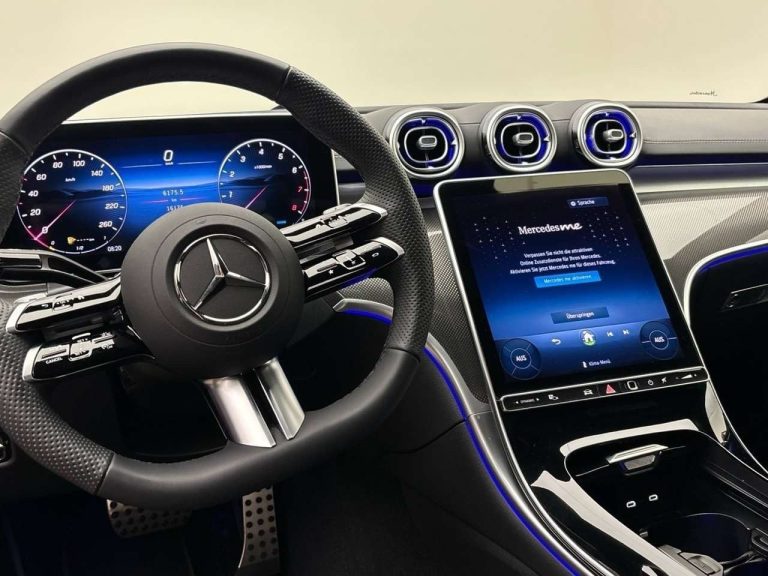 Mercedes-Benz CLE 200 Coupé AMG Line - photo 8