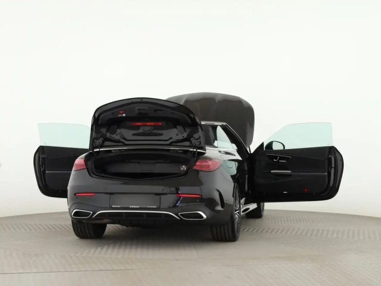 Mercedes-Benz CLE 200 Cabriolet AMG Line - photo 9
