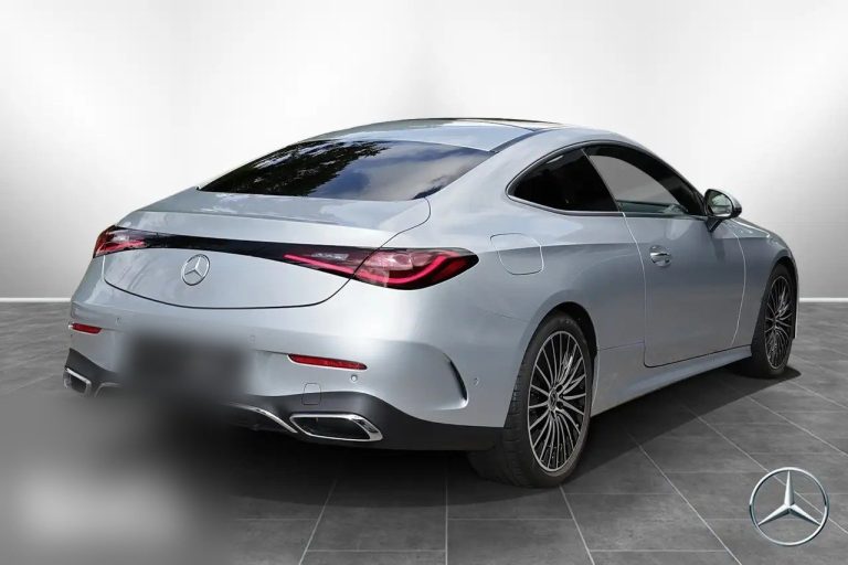Mercedes-Benz CLE 180 Coupé AMG Line - photo 2
