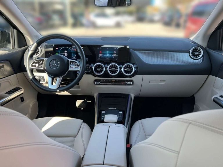 Mercedes-Benz EQA 250 Progressive - photo 9