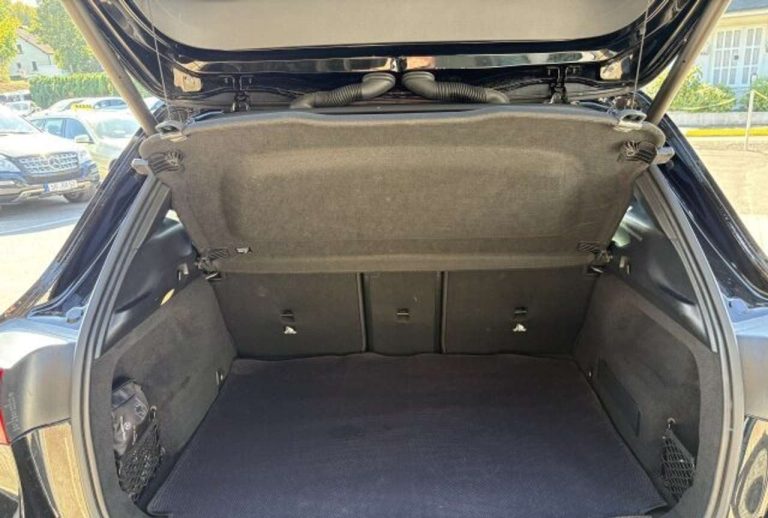 Mercedes-Benz EQA 250 Progressive - photo 14