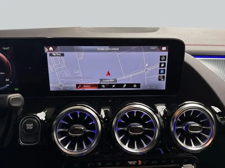 Mercedes-Benz EQA 250 - photo 18