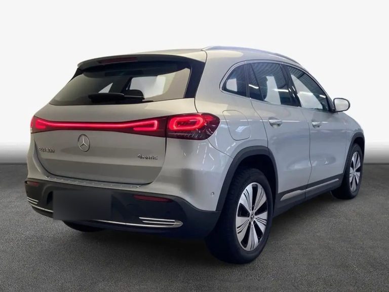 Mercedes-Benz EQA 300 4MATIC - photo 2