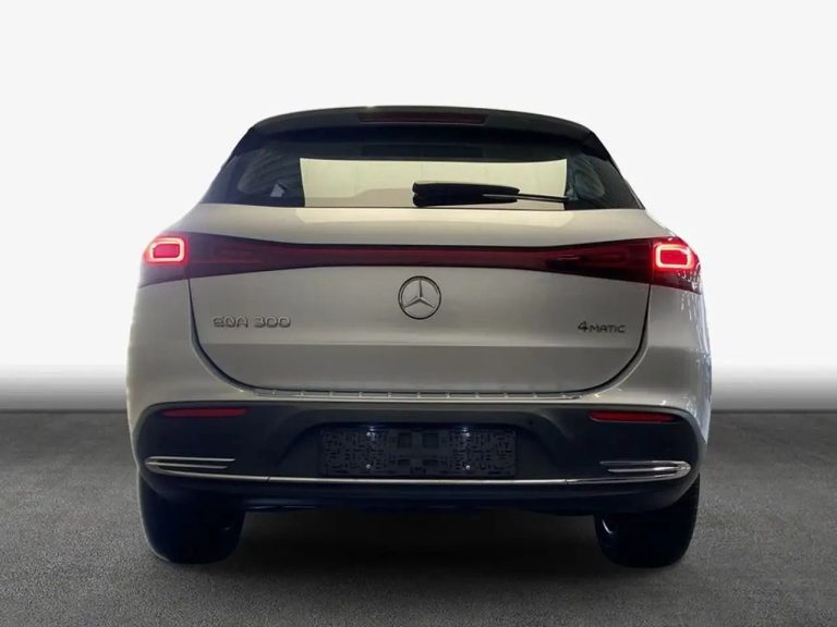 Mercedes-Benz EQA 300 4MATIC - photo 5