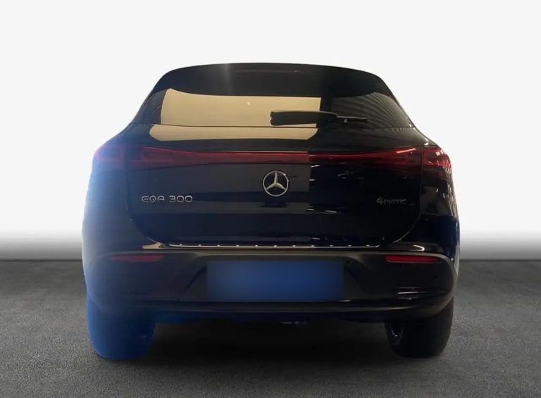 Mercedes-Benz EQA 300 4MATIC - photo 5