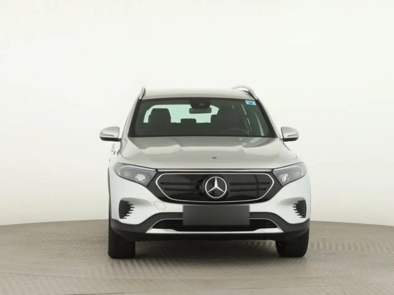 Mercedes-Benz EQB 250 - photo 3