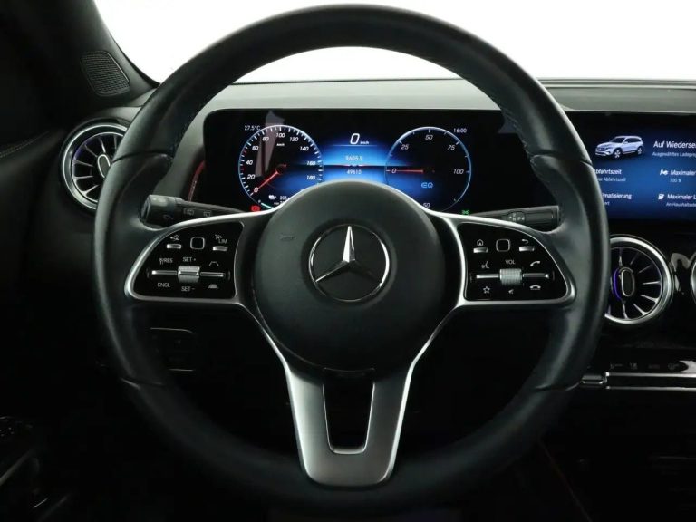 Mercedes-Benz EQB 300 4MATIC Progressive - photo 11