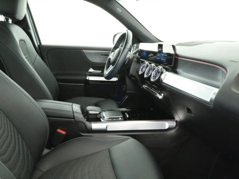 Mercedes-Benz EQB 300 4MATIC Progressive - photo 17