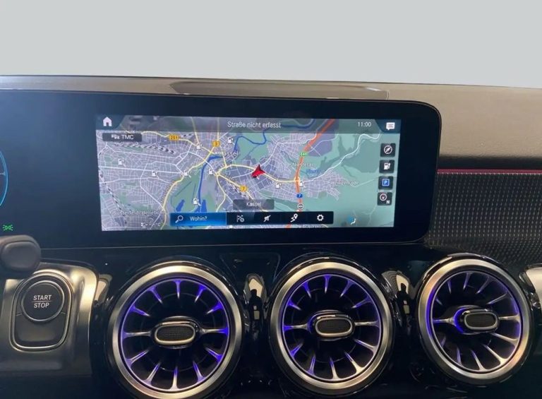 Mercedes-Benz EQB 300 4MATIC - photo 18