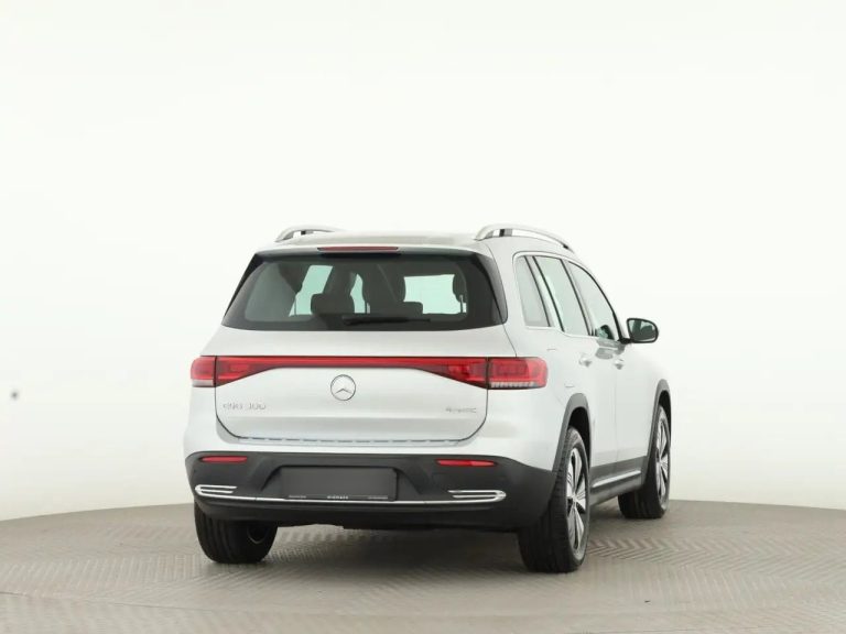 Mercedes-Benz EQB 300 4MATIC - photo 3