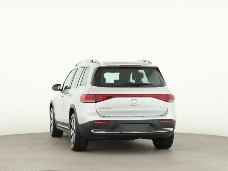 Mercedes-Benz EQB 300 4MATIC - photo 5