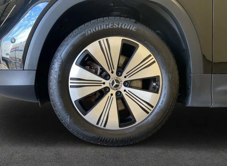 Mercedes-Benz EQB 300 4MATIC - photo 7
