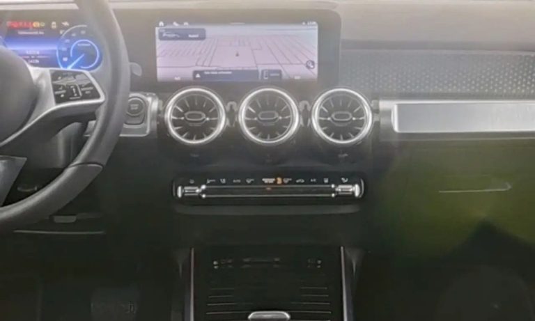 Mercedes-Benz EQB 300 4MATIC Progressive - photo 5