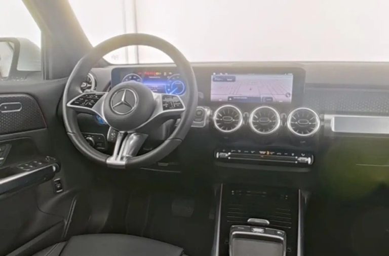 Mercedes-Benz EQB 300 4MATIC Progressive - photo 6