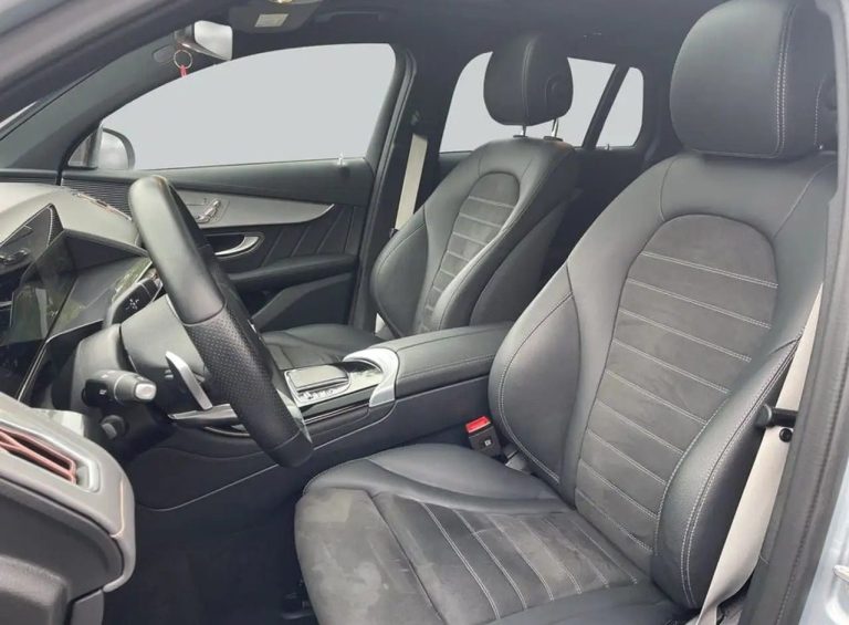 Mercedes-Benz EQC 400 4MATIC - photo 10