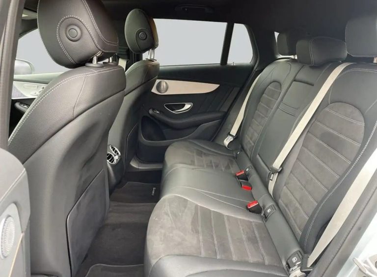 Mercedes-Benz EQC 400 4MATIC - photo 11