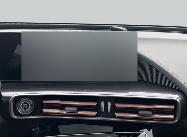 Mercedes-Benz EQC 400 4MATIC - photo 18