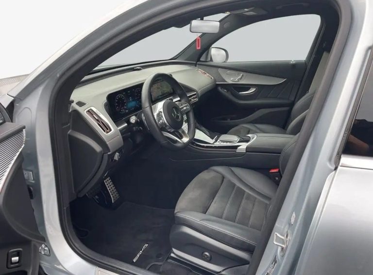Mercedes-Benz EQC 400 4MATIC - photo 9